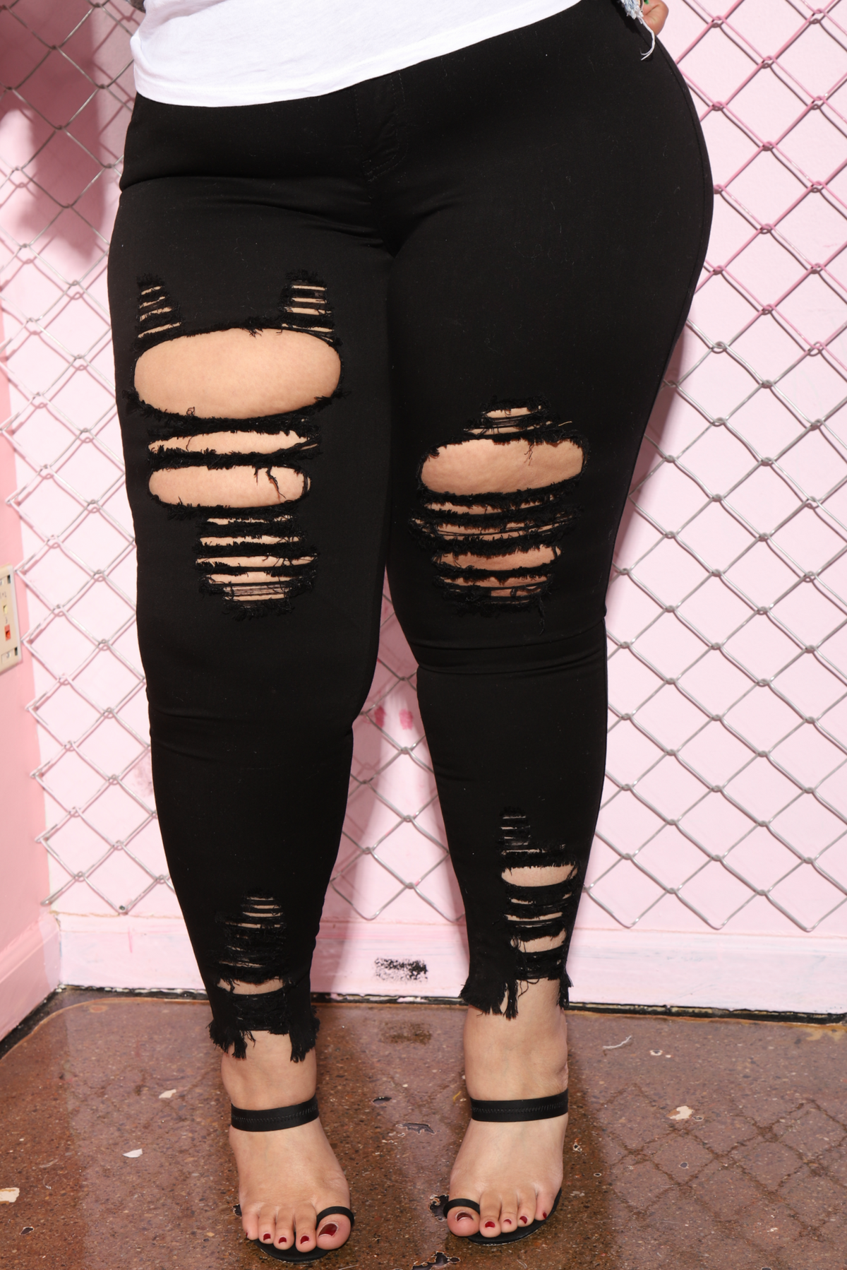 Witness Distressed High Rise Jeans - Black - Swank A Posh